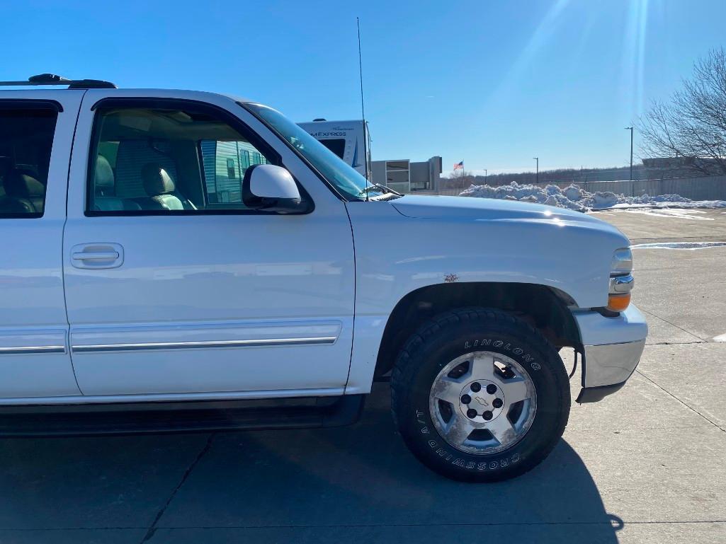 2006 CHEVROLET SUBURBAN LT