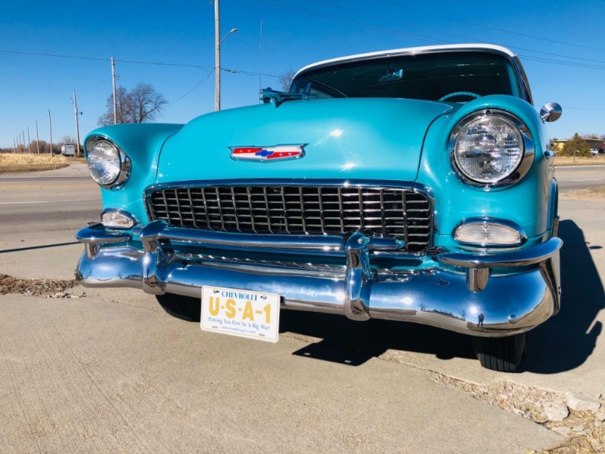 1955 CHEVROLET BEL AIR 2 DOOR HARD TOP *NO EXPENSE SPARED*