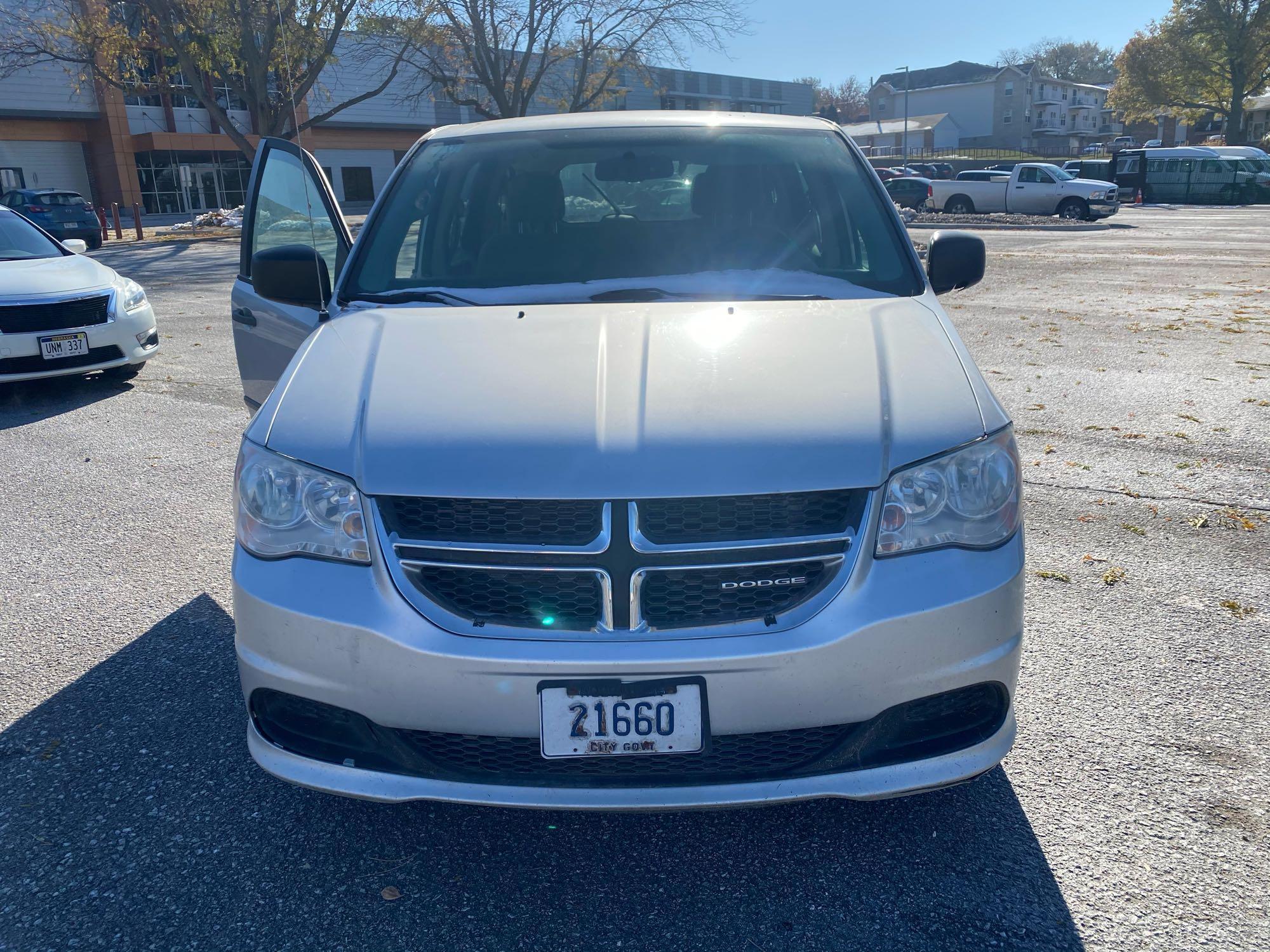 2012 DODGE GRAND CARAVAN SE