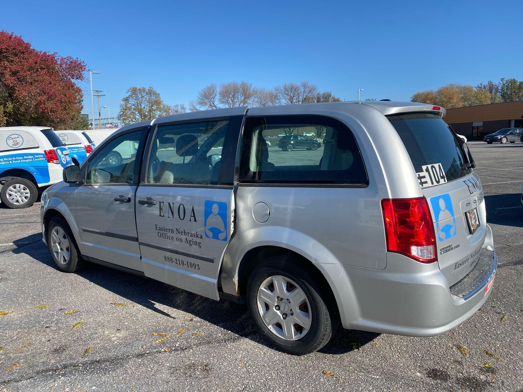 2012 DODGE GRAND CARAVAN SE