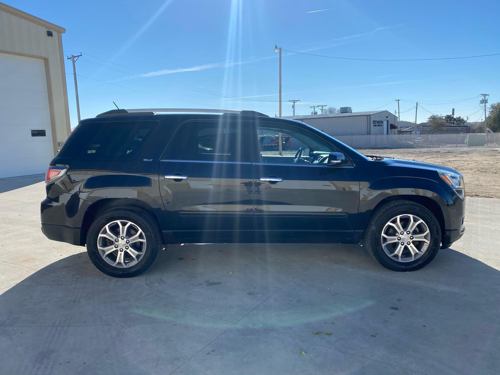 2013 GMC ACADIA SLT