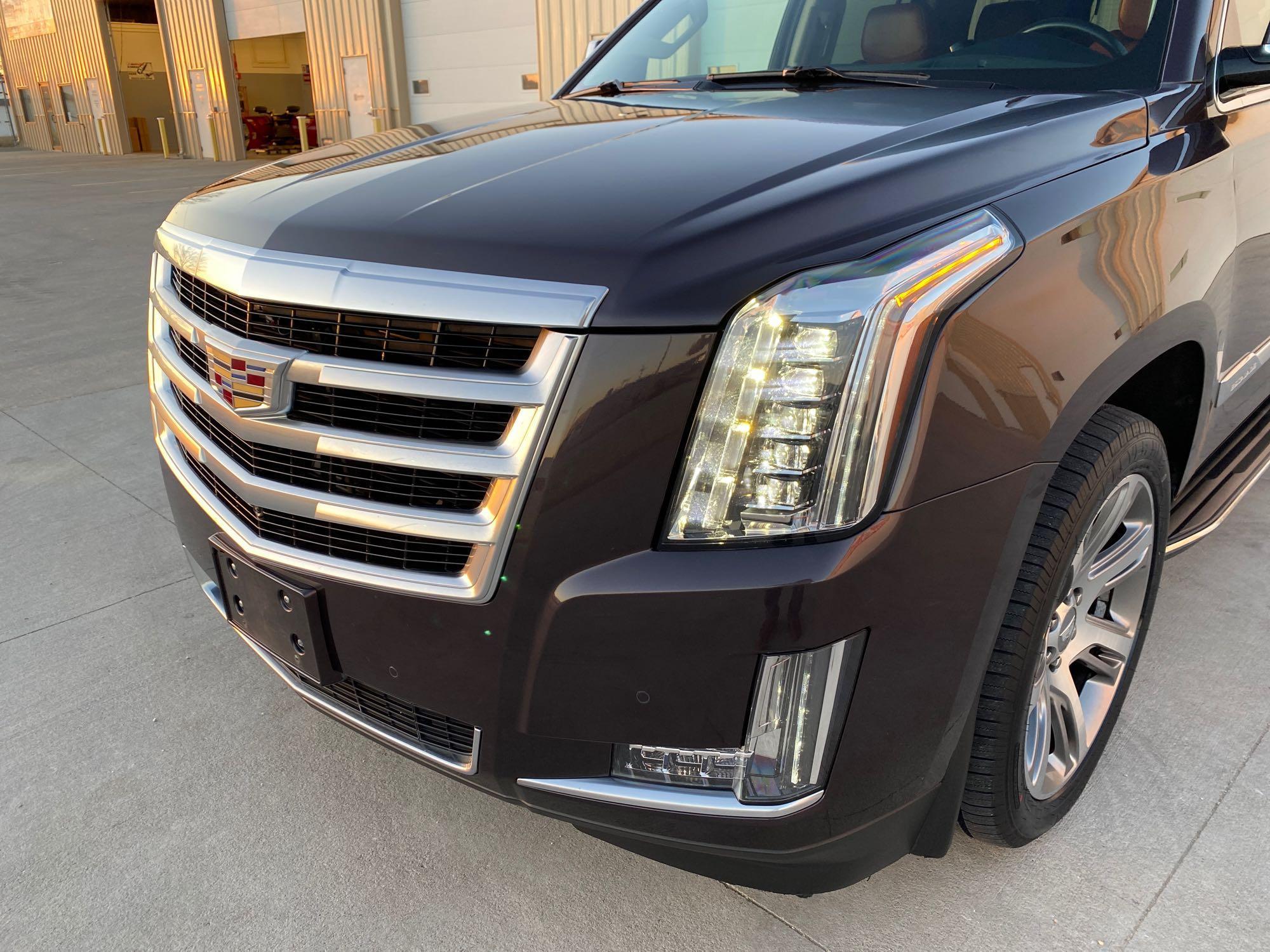 2016 CADILLAC ESCALADE LUXURY