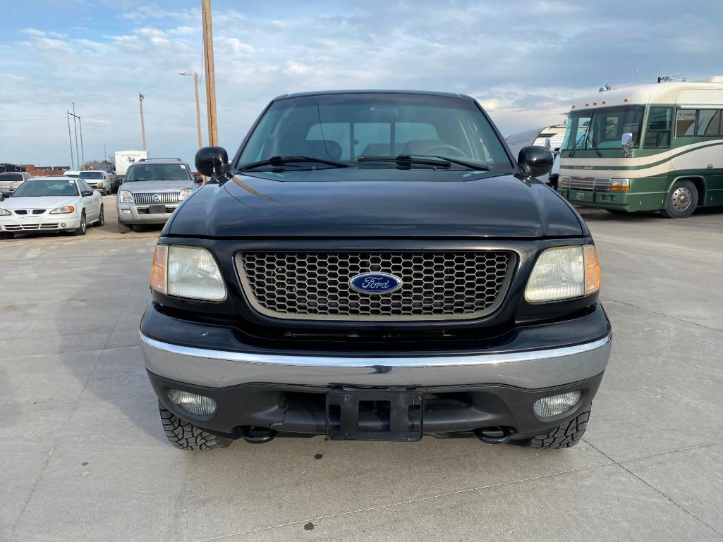 2003 FORD F-150 XLT