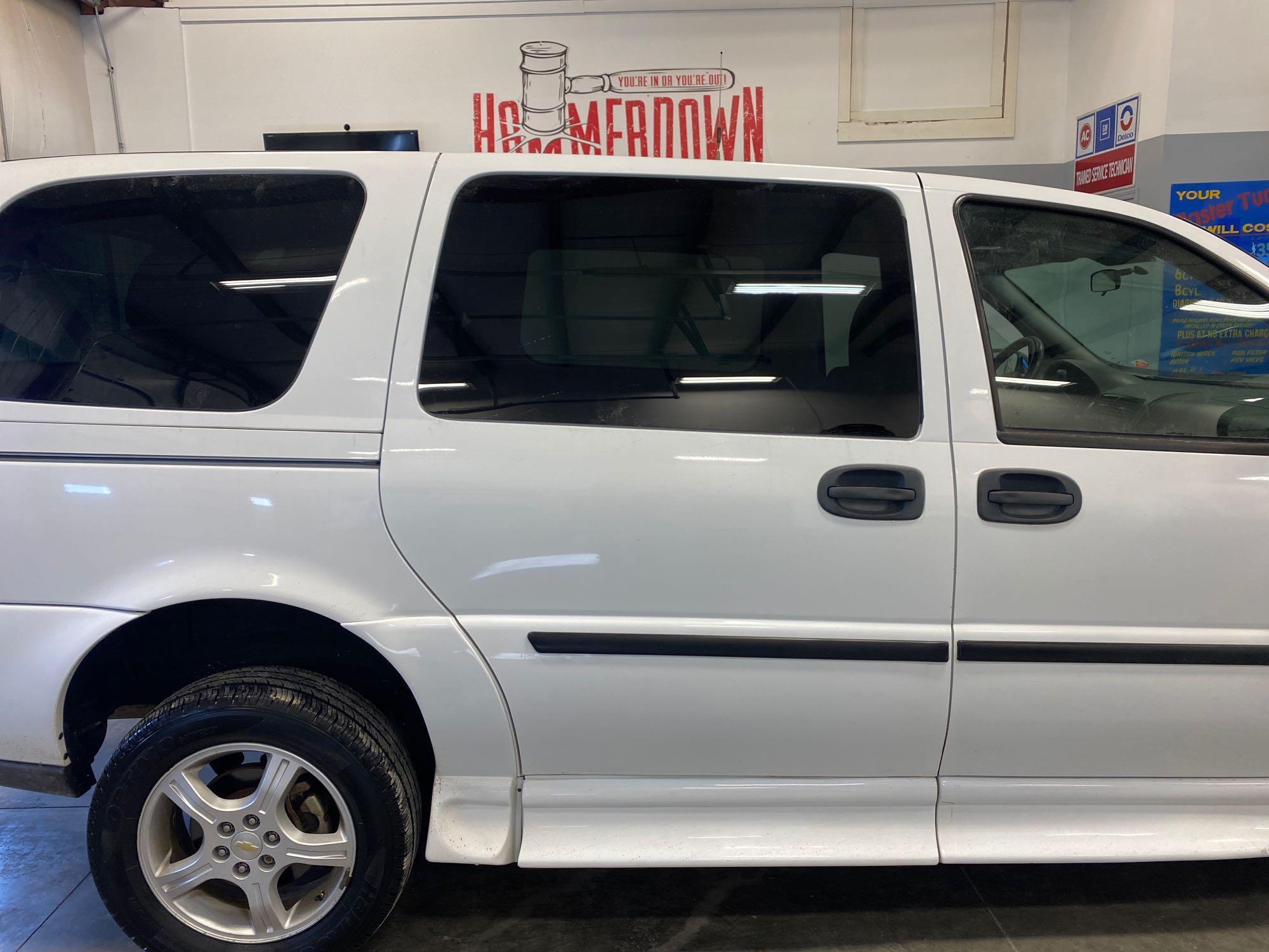 2008 CHEVROLET UPLANDER WHEELCHAIR VAN