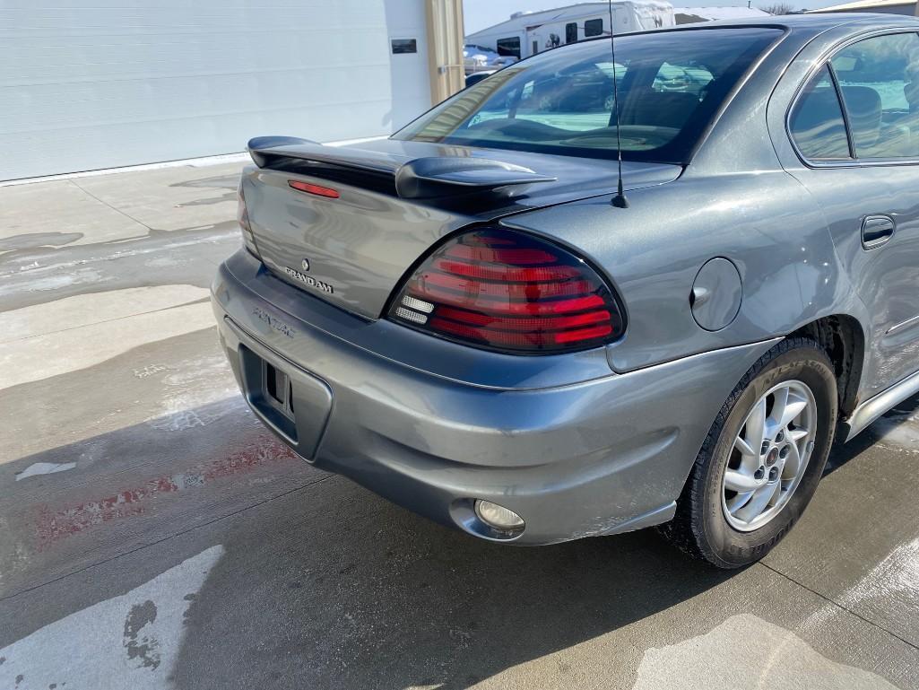 2005 PONTIAC GRAND AM SE