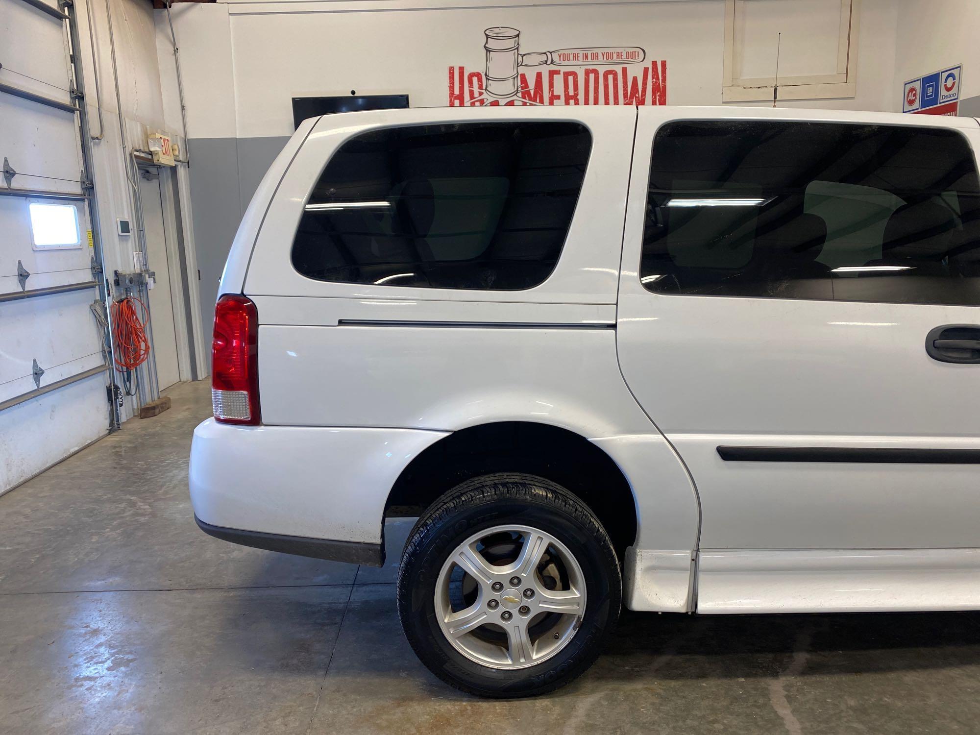 2008 CHEVROLET UPLANDER WHEELCHAIR VAN