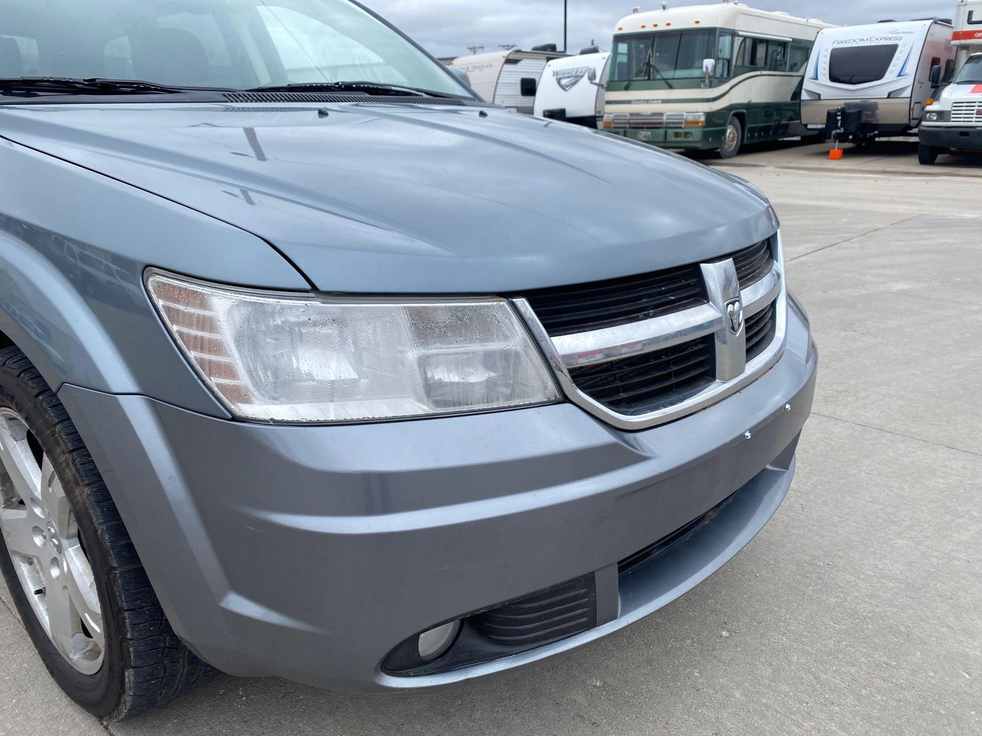 2010 DODGE JOURNEY SXT