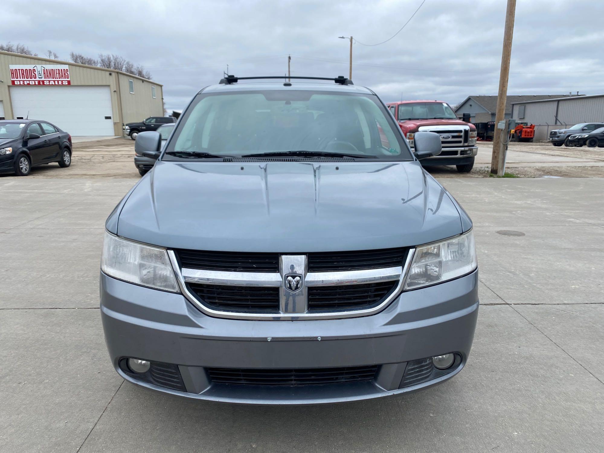 2010 DODGE JOURNEY SXT