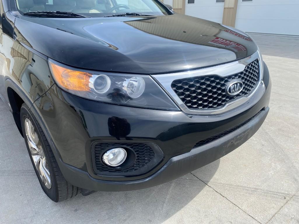 2011 KIA SORENTO EX