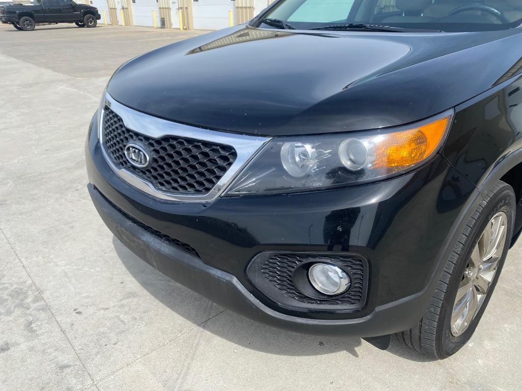 2011 KIA SORENTO EX