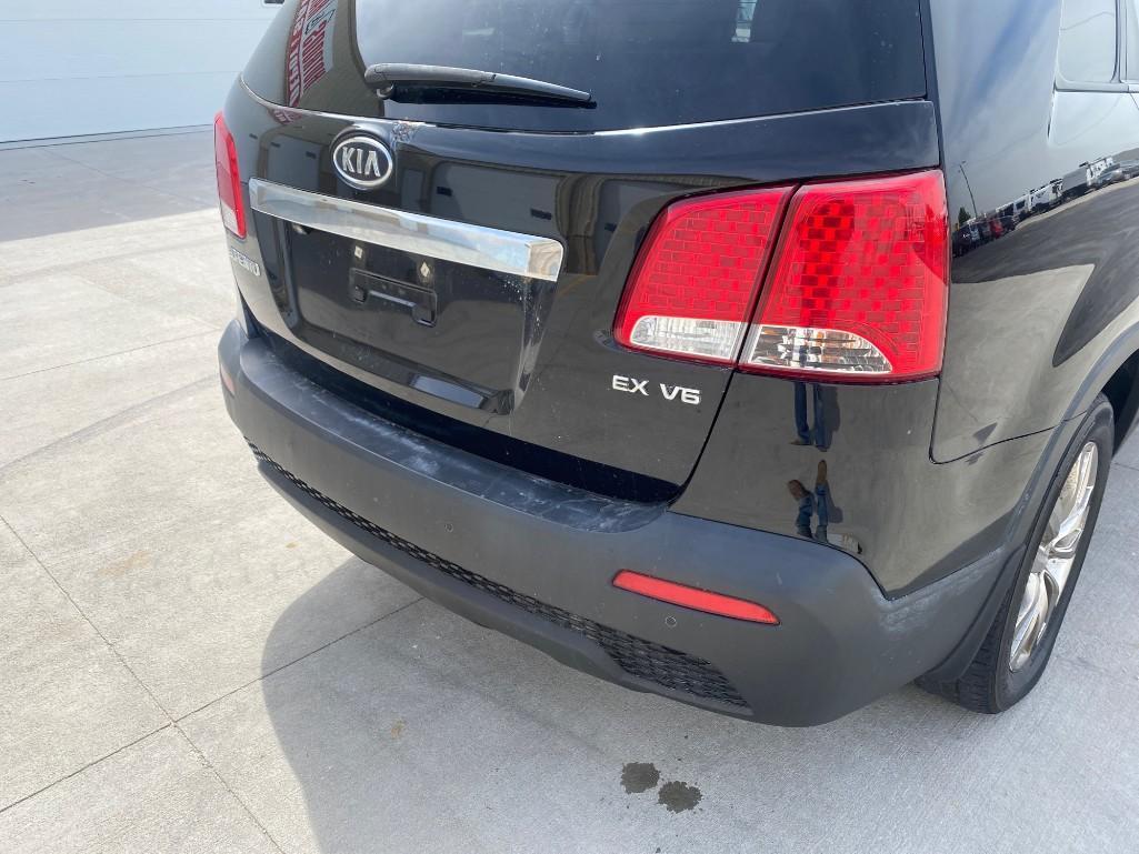 2011 KIA SORENTO EX