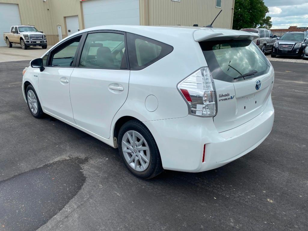 2012 Toyota Prius V