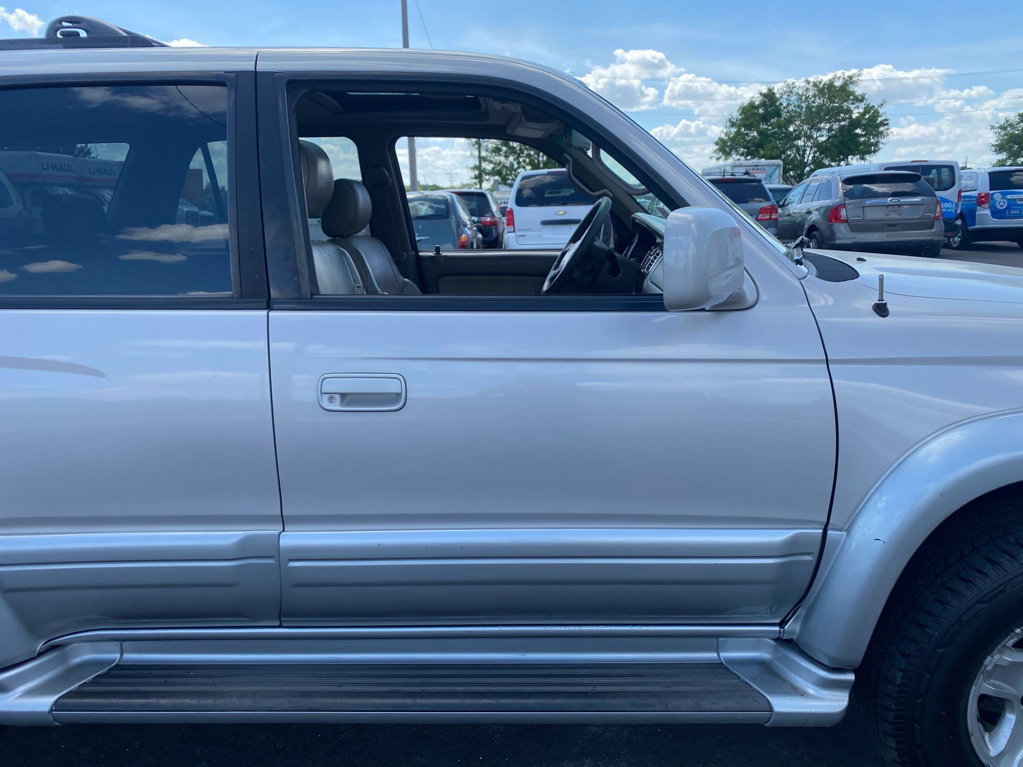 1999 TOYOTA 4 RUNNER LIMITED *NO RESERVE*