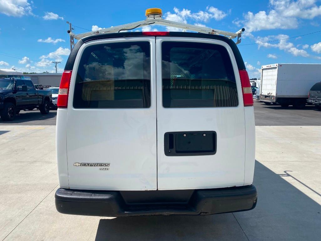 2007 CHEVROLET EXPRESS *AWD*