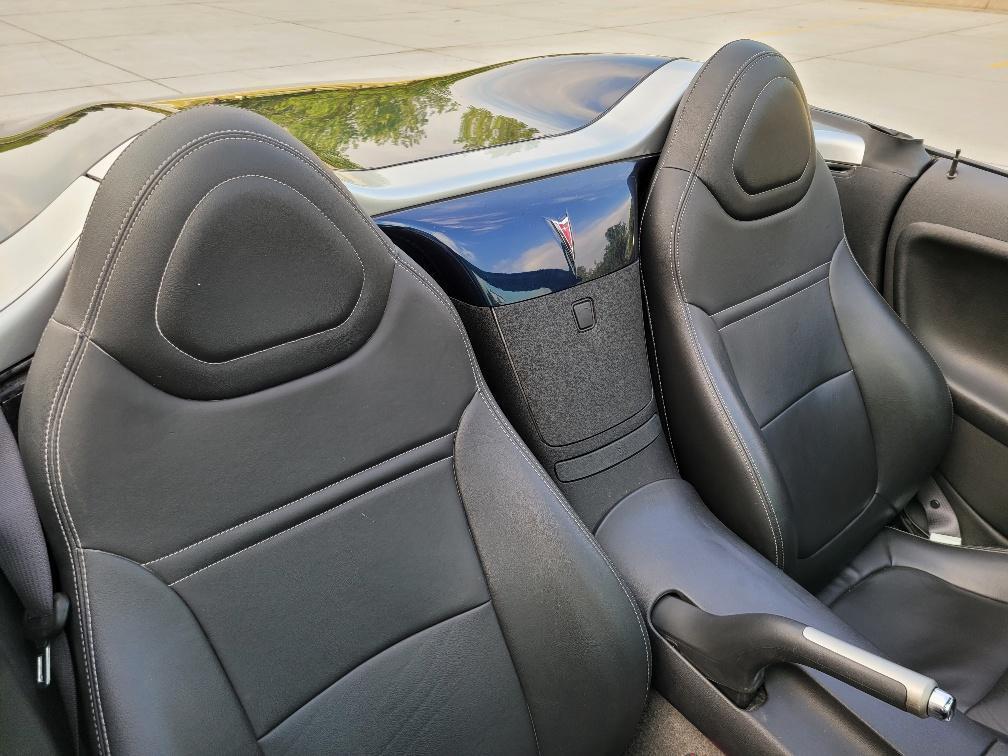 2007 PONTIAC SOLSTICE SOFT TOP CONVERTIBLE