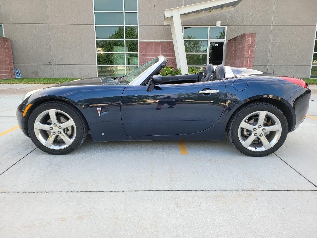 2007 PONTIAC SOLSTICE SOFT TOP CONVERTIBLE