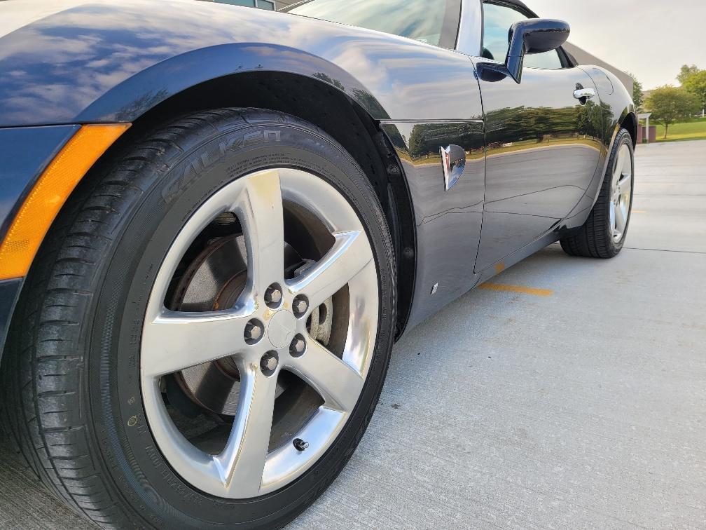 2007 PONTIAC SOLSTICE SOFT TOP CONVERTIBLE