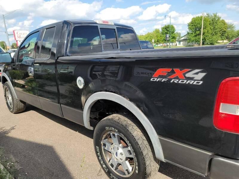 2004 FORD F-150 4X4 LARIAT