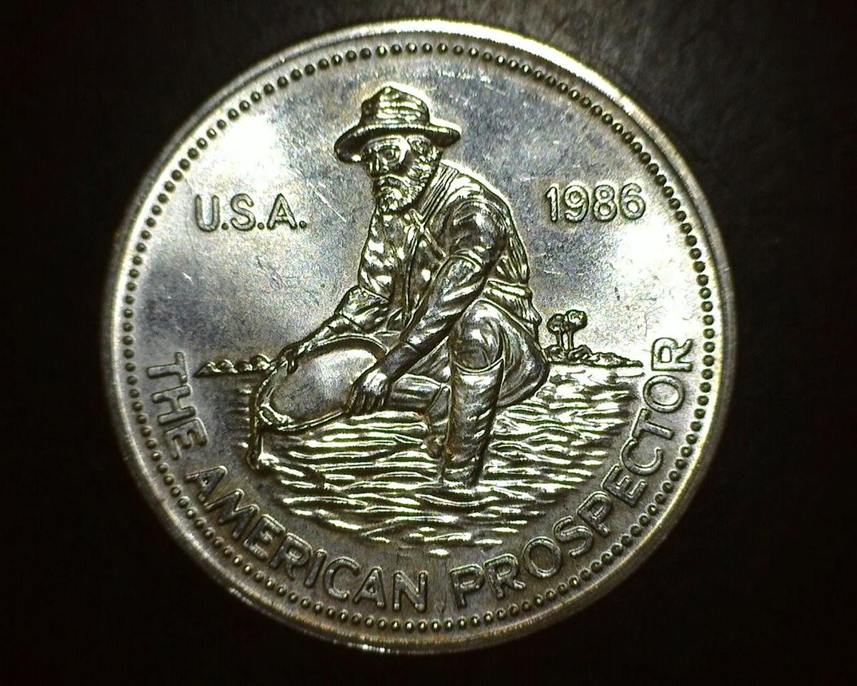 1986 The American Prospector 1 oz. Silver Round Engelhard