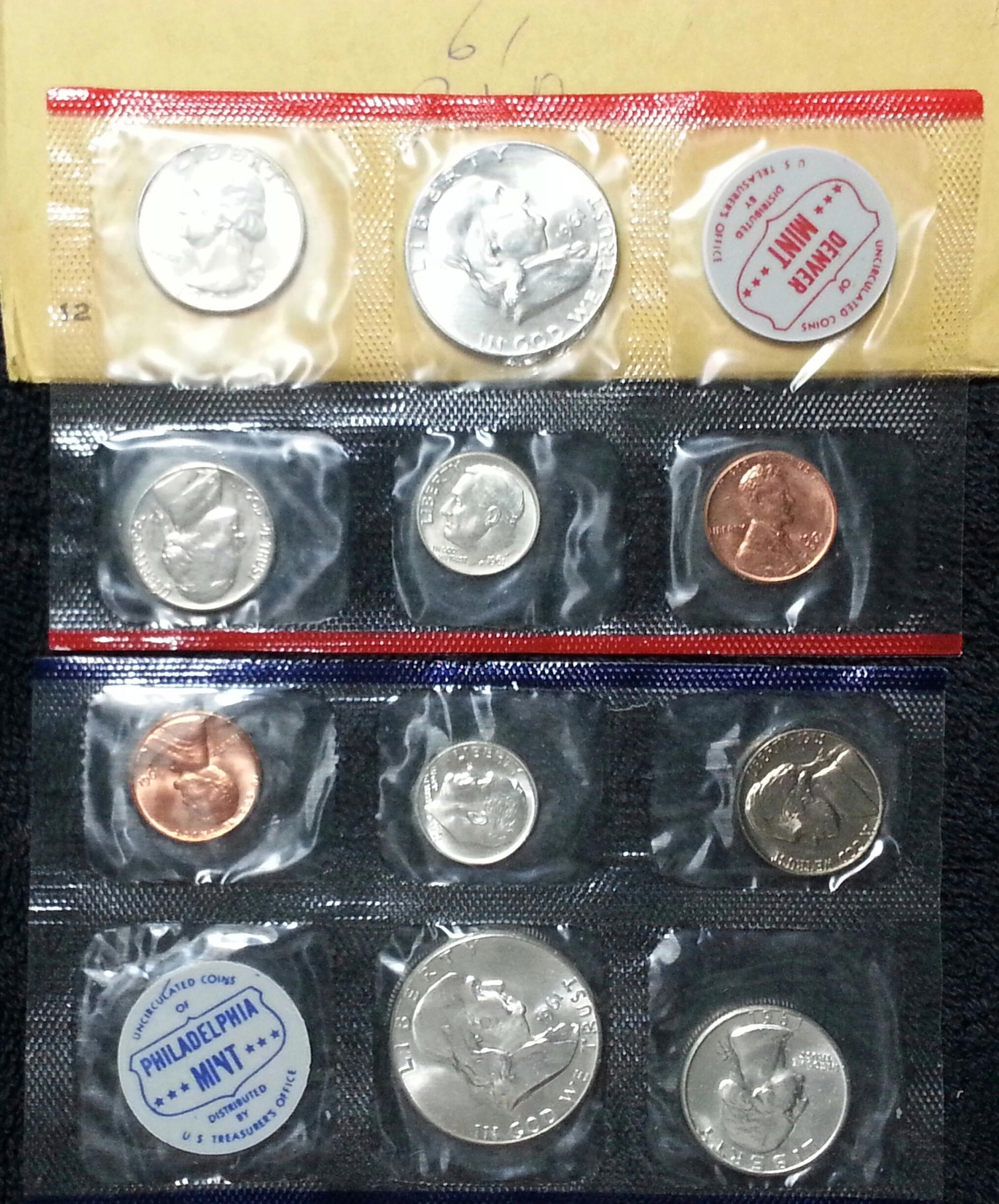 1961 Mint Set includes 10 coins original packaging