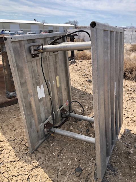 ULTRA SHORE ALUMINUM TRENCH BOX 5' x 4' HYDRAULIC ADJUSTABLE SN: 49592, & 49588