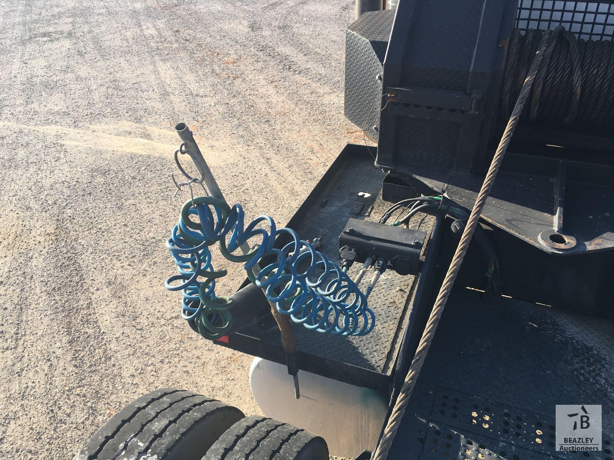 2000 Freightliner FLD120 Classic XL Winch Truck Tractor [Yard 1: Odessa, TX]