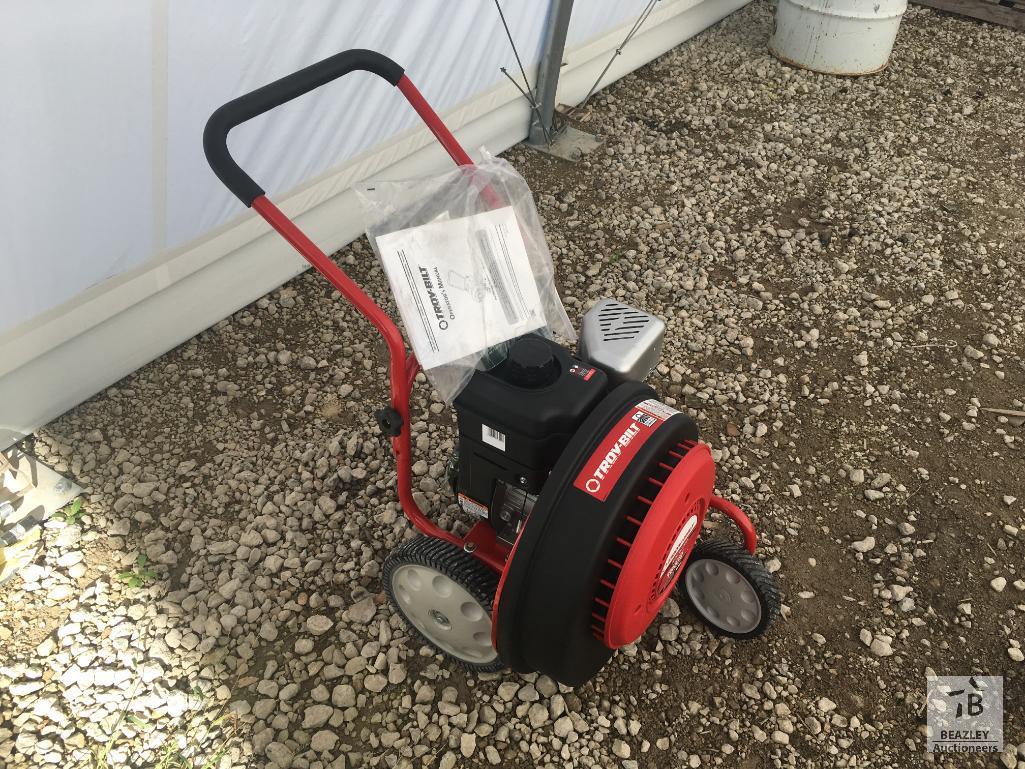 Unused SOUTHLAND/POWERMATE 6HP Parking Lot Blower