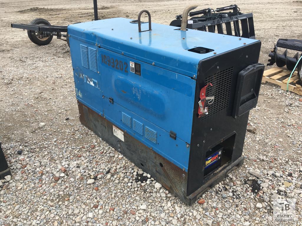 2008 Miller Big Blue 500D DC Welding Generator