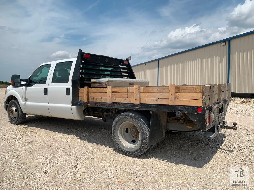 2011 Ford F350 Crew Cab Flatbed Truck