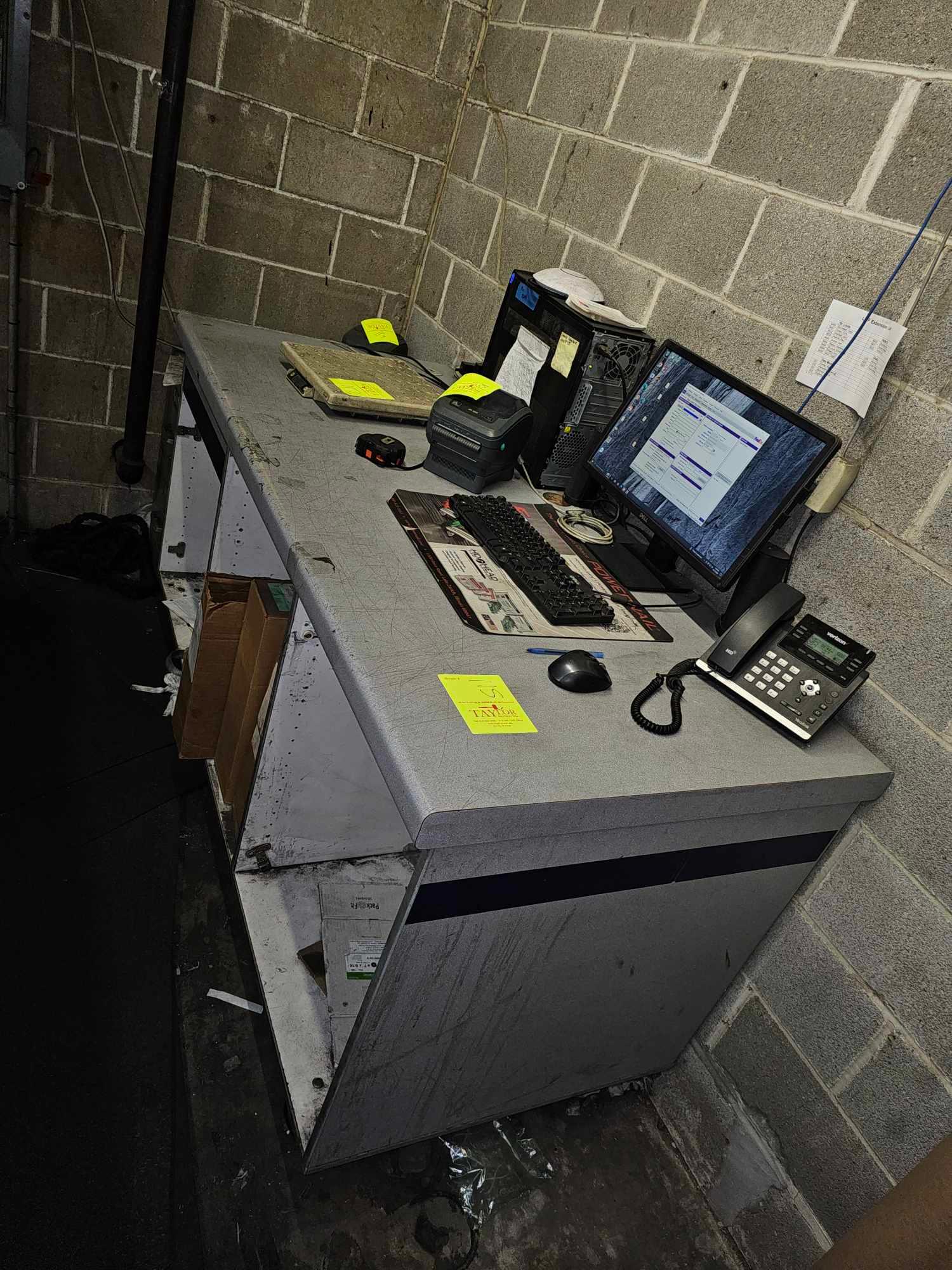 Warehouse Desk With Casters