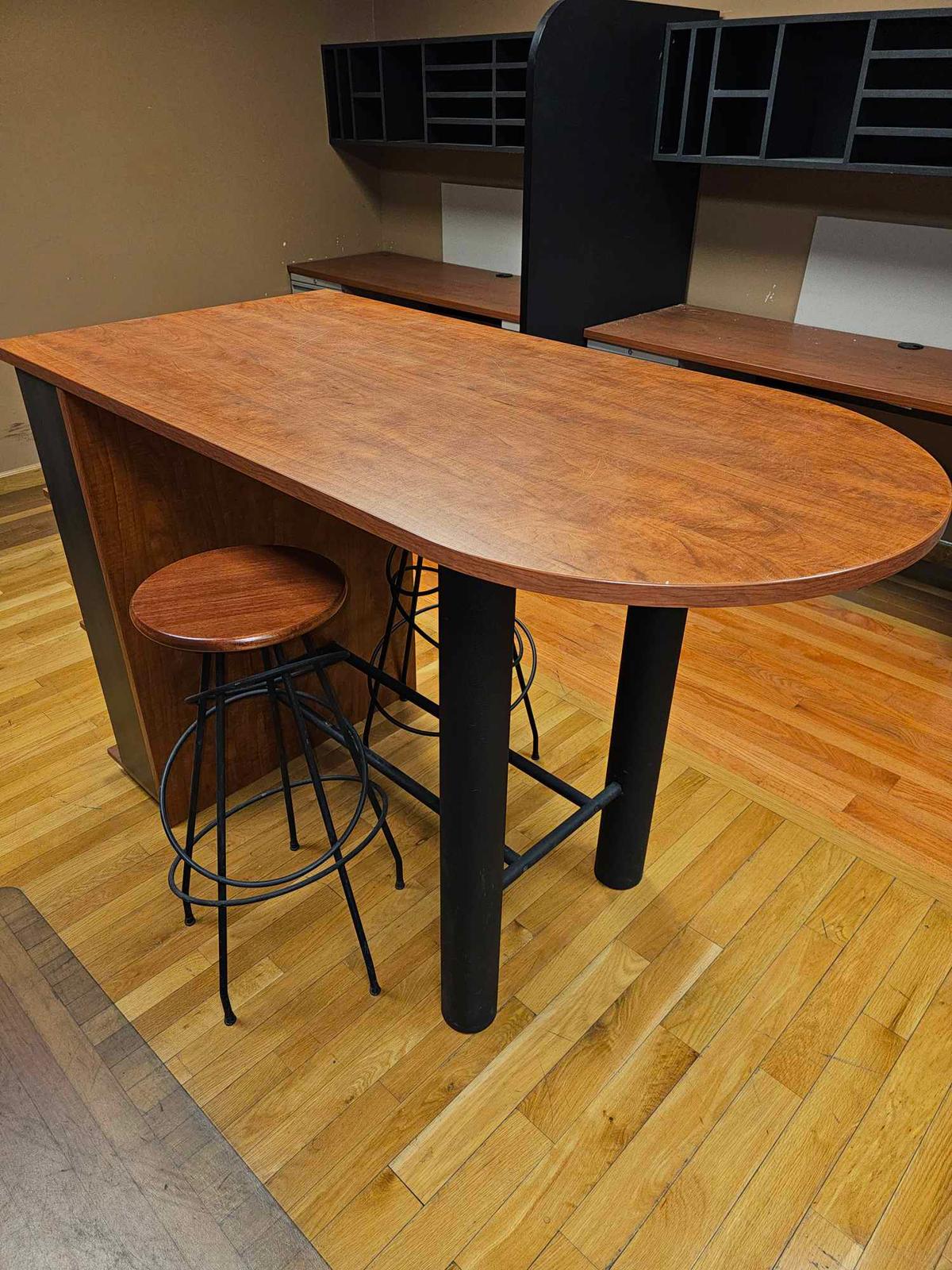 Hi Top Bar Table & Stools