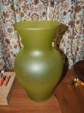 Green flower vase