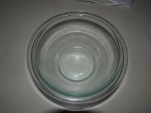 Pyrex glass dish298
