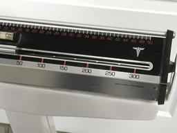 Health o Meter Physician Balance Beam Scale