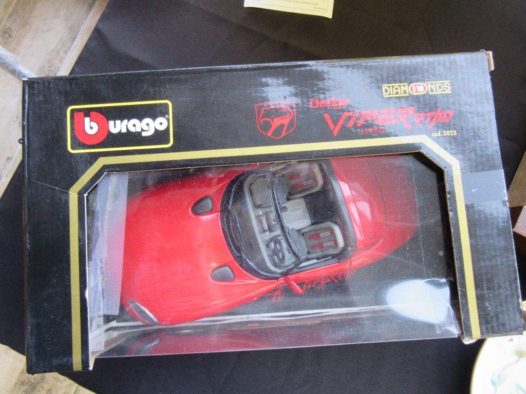 Die Cast Metal Dodge Viper RT-10