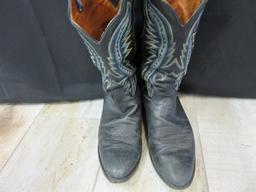 J. Chisholm Gray Leather Boots - Size 10EE