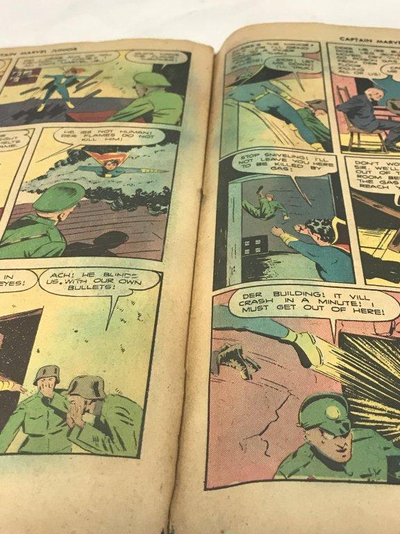 1944 FAWCETT CAPTAIN MARVEL JR. #25 COMIC BOOK