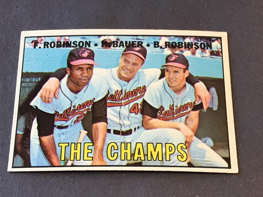 1967 Topps #1 THE CHAMPS Baseball Card
