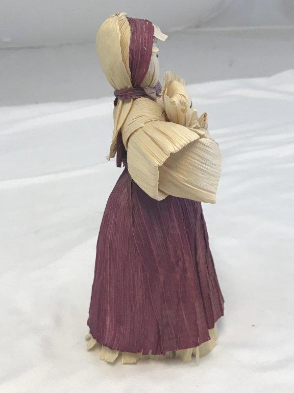 Corn Husk Doll "Mother holding Baby" 8"