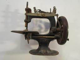 Vintage Singer Sewing Machine