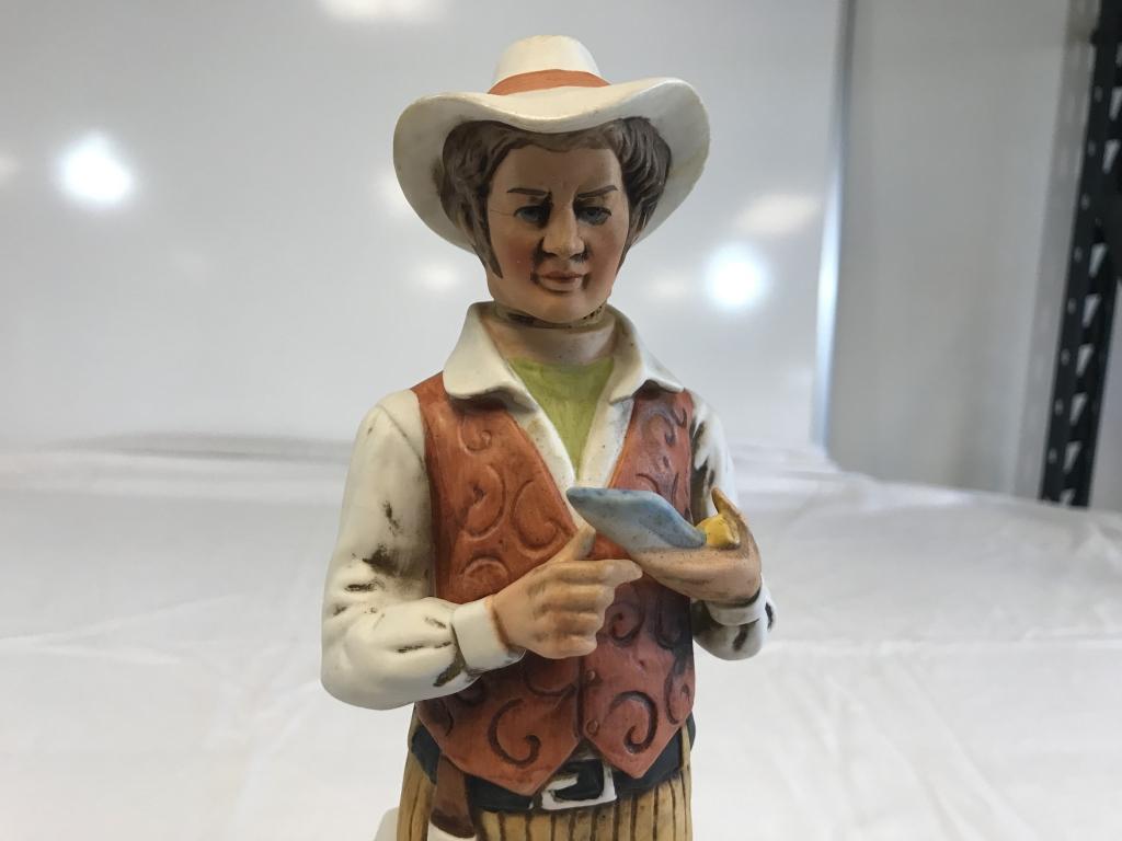 American Porcelain Jim Bowie Decanter