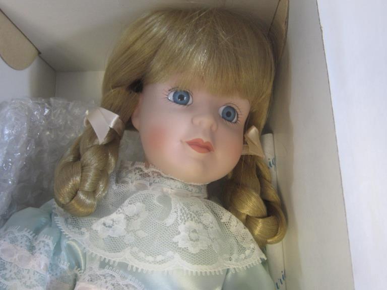 Marian Yu Designs 15" Porcelain Viola Doll NEW