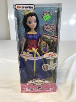 1998 KID CONNECTION Storytime Snow White Doll