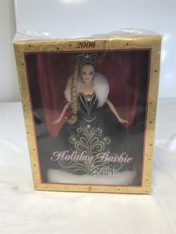 2006 MATTEL Barbie Collector Holiday Blonde Barbie