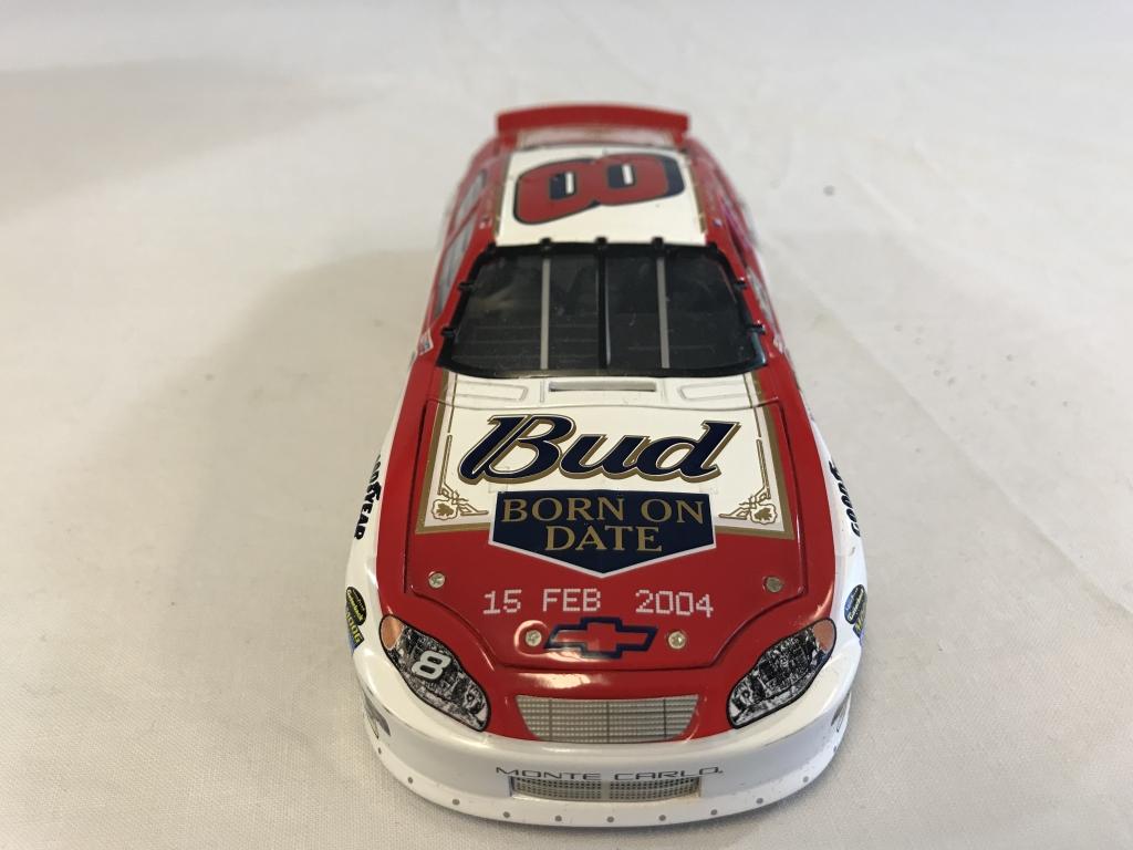 DALE EARNHARDT 2004 Monte Carlo Elite 1:32 Diecast