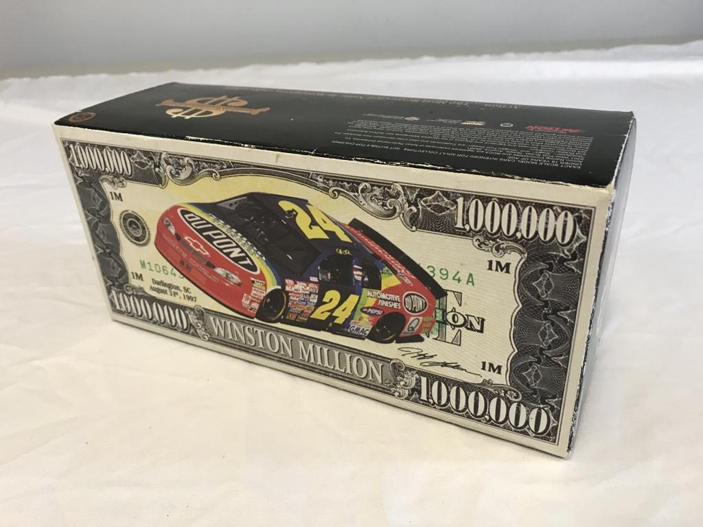 1997 JEFF GORDON Winston Million Dupont 1:24 Scale