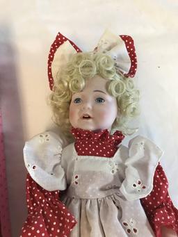 1989 Brinn's Collectible Porcelain 16" Doll