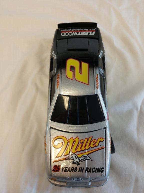 #2 Rusty Wallace Miller 25 Years 1:24 Diecast Bank