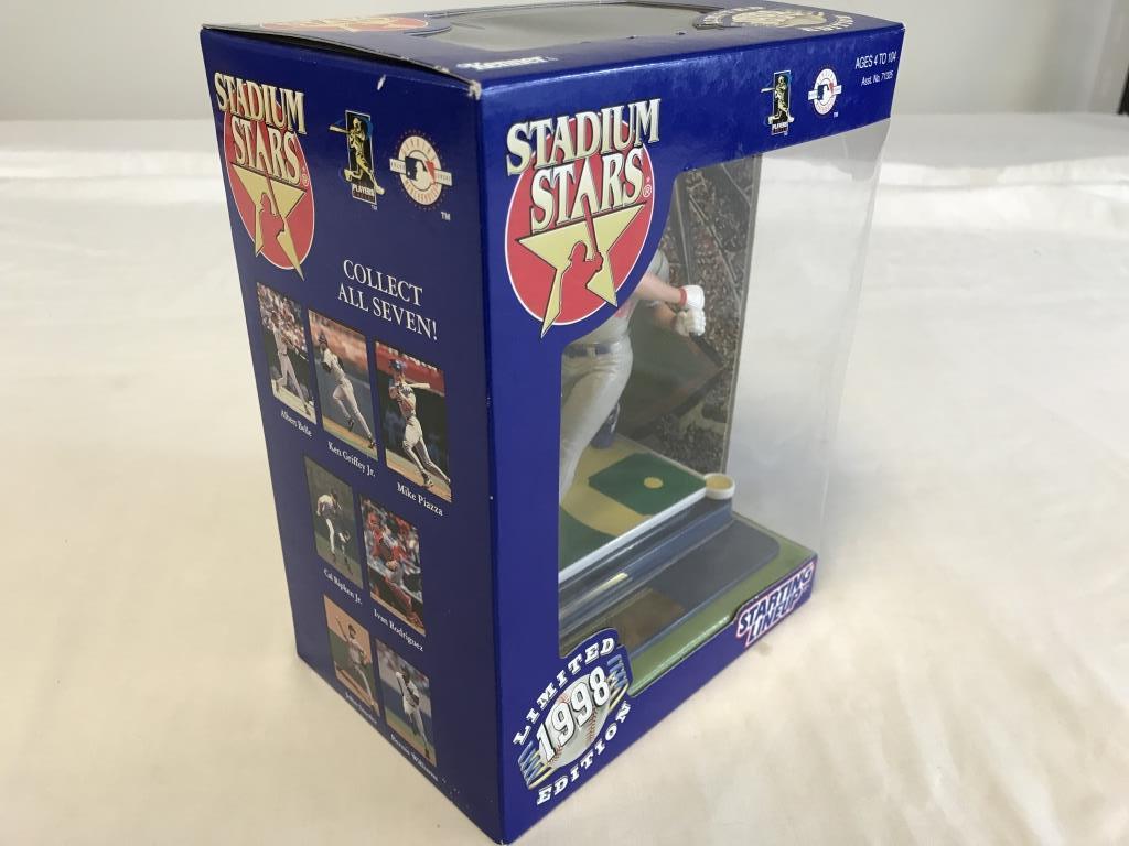 MIKE PLAZZA 1998 Starting Lineup Stadium Stars NEW