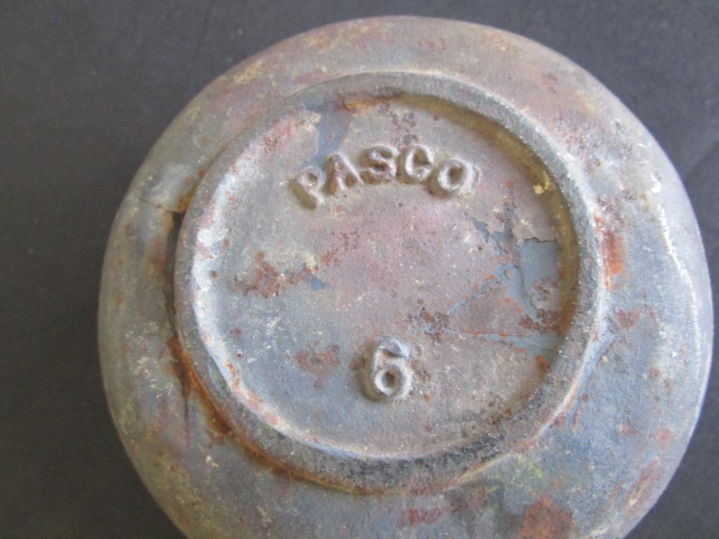 Vintage Pasco No 6 Cast Iron Smelting Pot Crucible